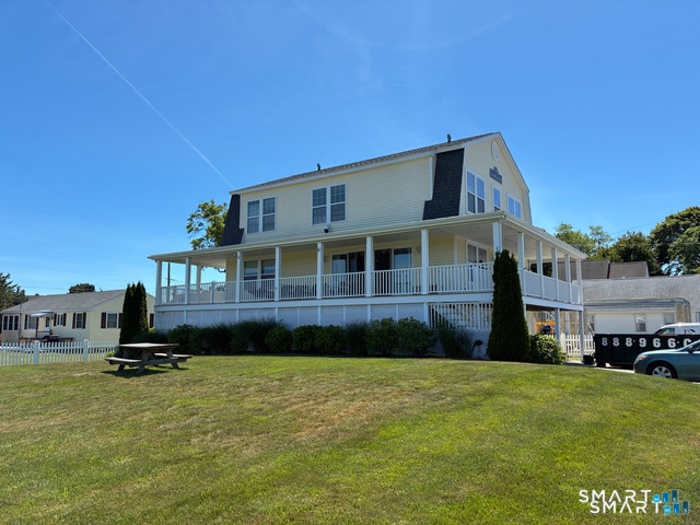 2 Buckingham Ave