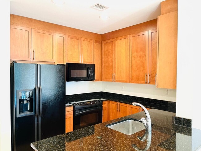 4101 Albemarle St NW in Washington, DC - Building Photo - Building Photo