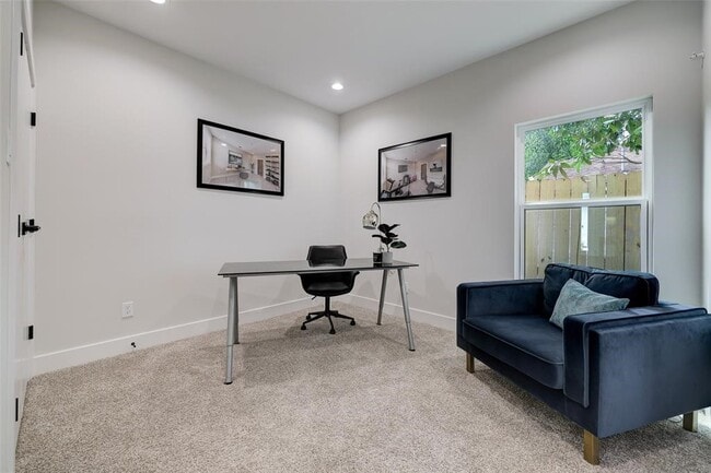 property at 846 Elkhart St