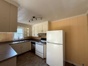 2109 Lombardy Dr in Fayetteville, NC - Building Photo - Building Photo