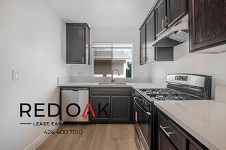 6853 Agnes Ave in Los Angeles, CA - Building Photo - Building Photo