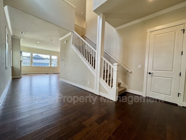 16858 SW Larkspring Ln in Beaverton, OR - Building Photo - Building Photo
