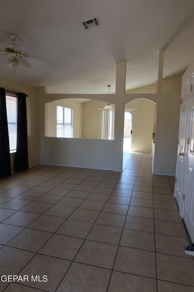 11884 Belfry Park Dr in El Paso, TX - Building Photo - Building Photo