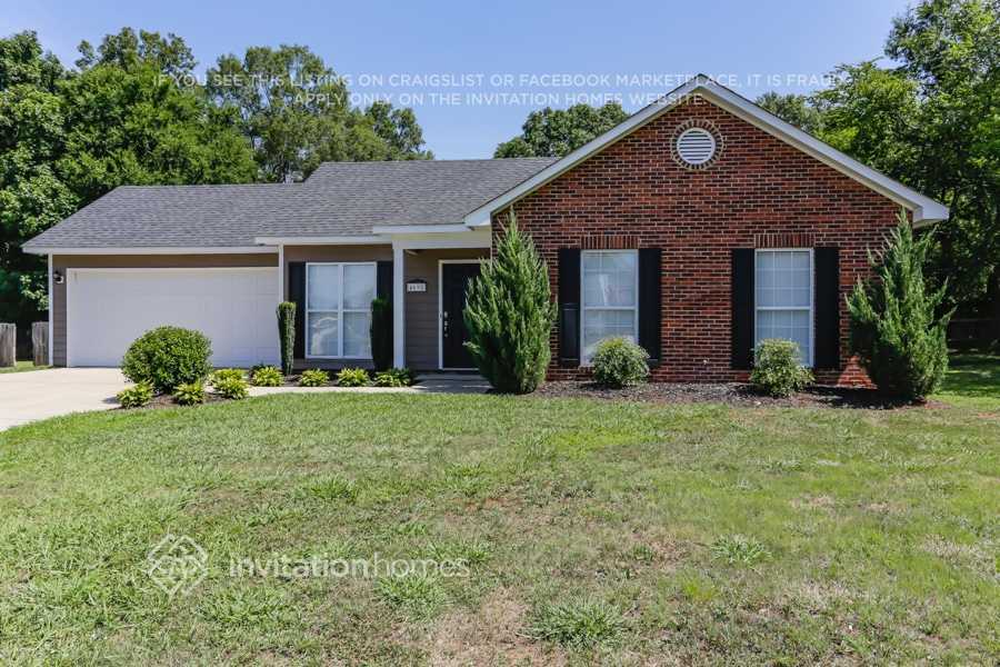 4698 Falcon Chase Dr SW in Concord, NC - Foto de edificio