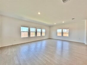 519 Vantage Dr in Hutto, TX - Building Photo - Building Photo