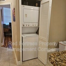 4219 Bellasol Cir in Ft. Myers, FL - Building Photo - Building Photo