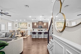 109 Adeline Rd in Hutto, TX - Building Photo - Building Photo