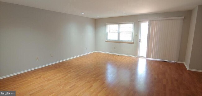 25 Hamlet Dr in Owings Mills, MD - Building Photo - Building Photo