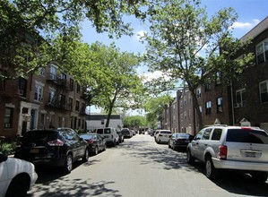 243 Senator St in Brooklyn, NY - Foto de edificio - Other