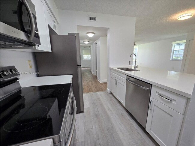 property at 2890 N Oakland Forest Dr