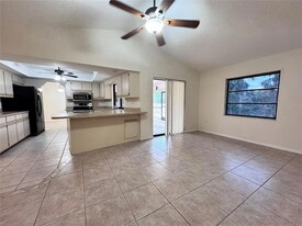 1573 Dorchester St, Unit 32-151 in Port Charlotte, FL - Building Photo - Building Photo