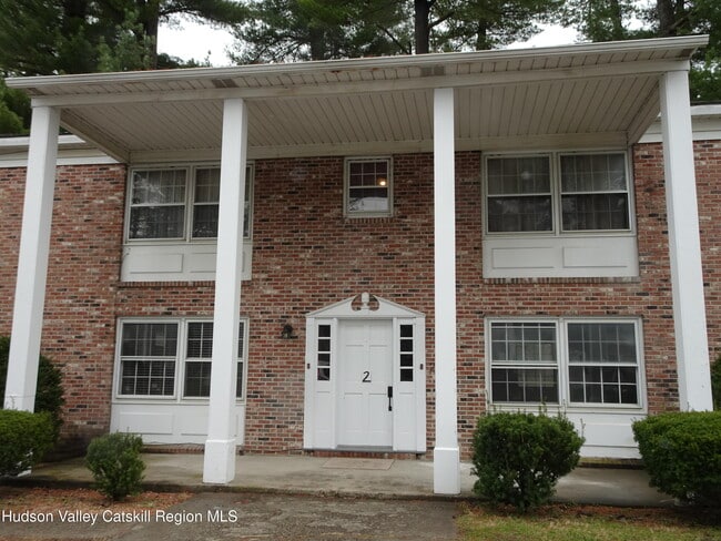 167 NY-23 in Claverack, NY - Building Photo - Building Photo