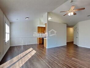 1738 Ammons Dr in Clemmons, NC - Foto de edificio - Building Photo