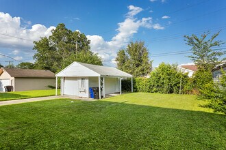 9238 Artesian St in Detroit, MI - Building Photo - Building Photo
