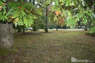 105 Glendale Ave in Hendersonville, NC - Building Photo - Building Photo