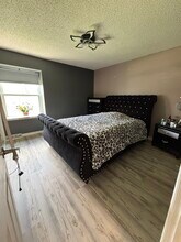 1547 S Owens St in Lakewood, CO - Building Photo - Building Photo