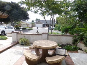 19661 Bluefield Plz in Yorba Linda, CA - Building Photo - Building Photo