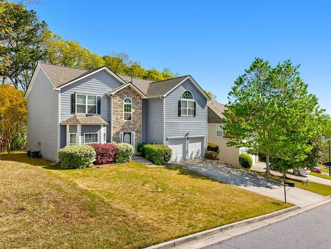 1255 Wondering Way in Suwanee, GA - Building Photo - Building Photo