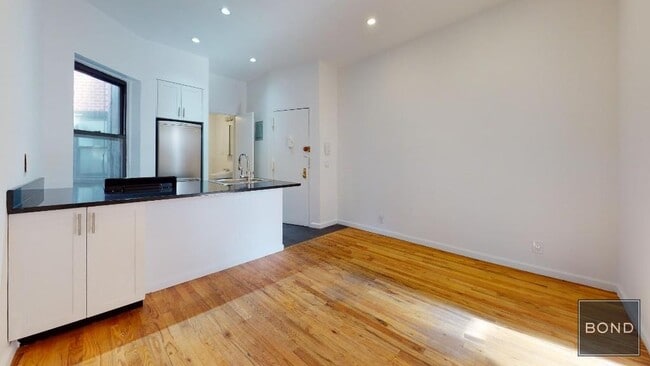 property at 335 E 92nd St