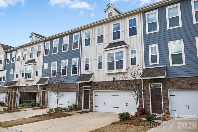 6985 Waterstone Dr in Lake Norman of Catawba, NC - Building Photo - Building Photo