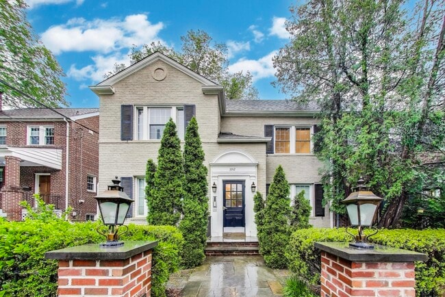 property at 3912 Yuma St NW