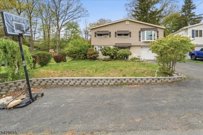 property at 23 Arnold Rd