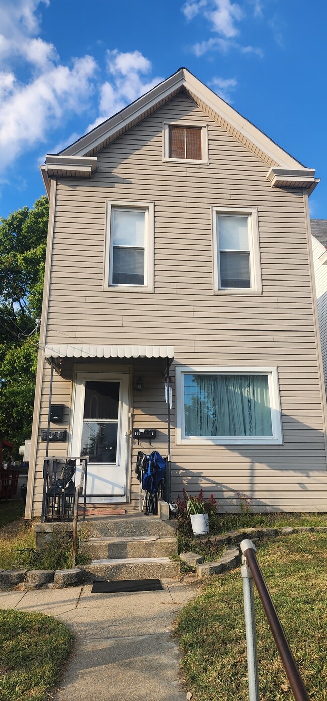 406 Washington Ave, Unit 2