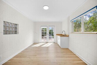 85 NW 47th Terrace in Miami, FL - Building Photo - Building Photo