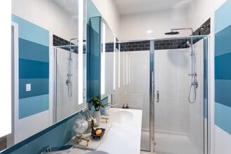 1989 Main in Kansas City, MO - Building Photo - Interior Photo