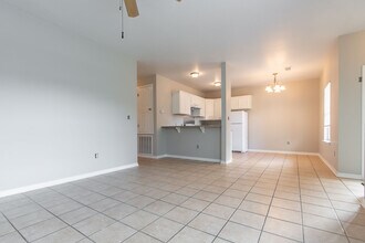 15815 Adam Rd, Unit 519 in Biloxi, MS - Building Photo - Building Photo
