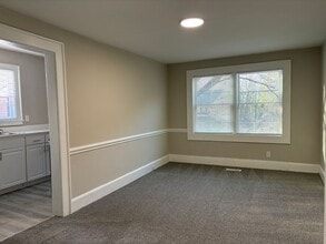 1110 S Main St in Reidsville, NC - Building Photo - Building Photo