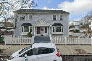 275 Boston Ave in Medford, MA - Building Photo