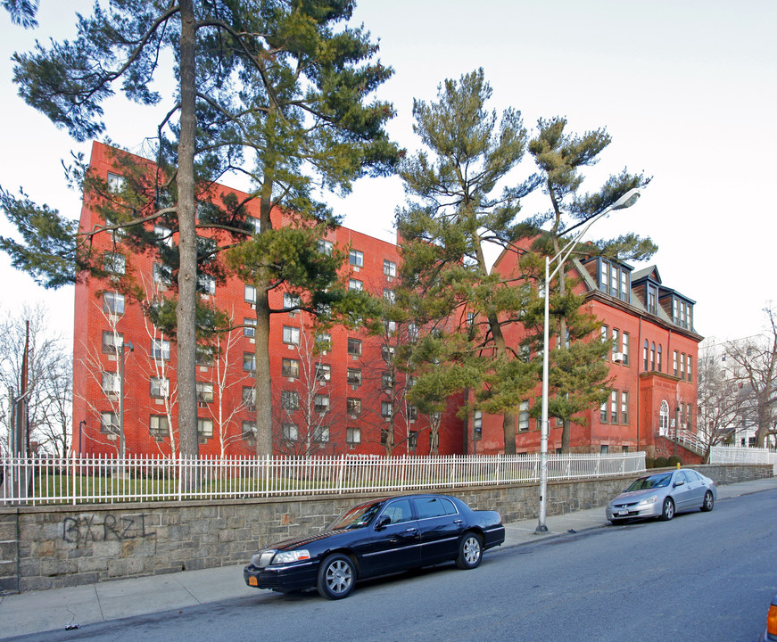 Renee Burke Manor in Yonkers, NY - Building Photo