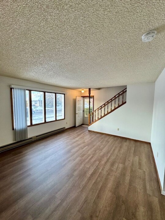 1605 W Koch St in Bozeman, MT - Building Photo