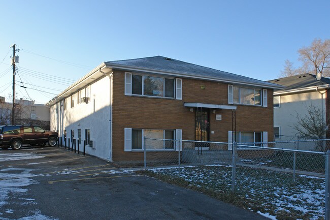 Tyler Street Apartments in Columbia Heights, MN - Building Photo - Building Photo