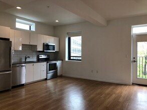 70 Parker Hill Ave in Boston, MA - Building Photo - Building Photo