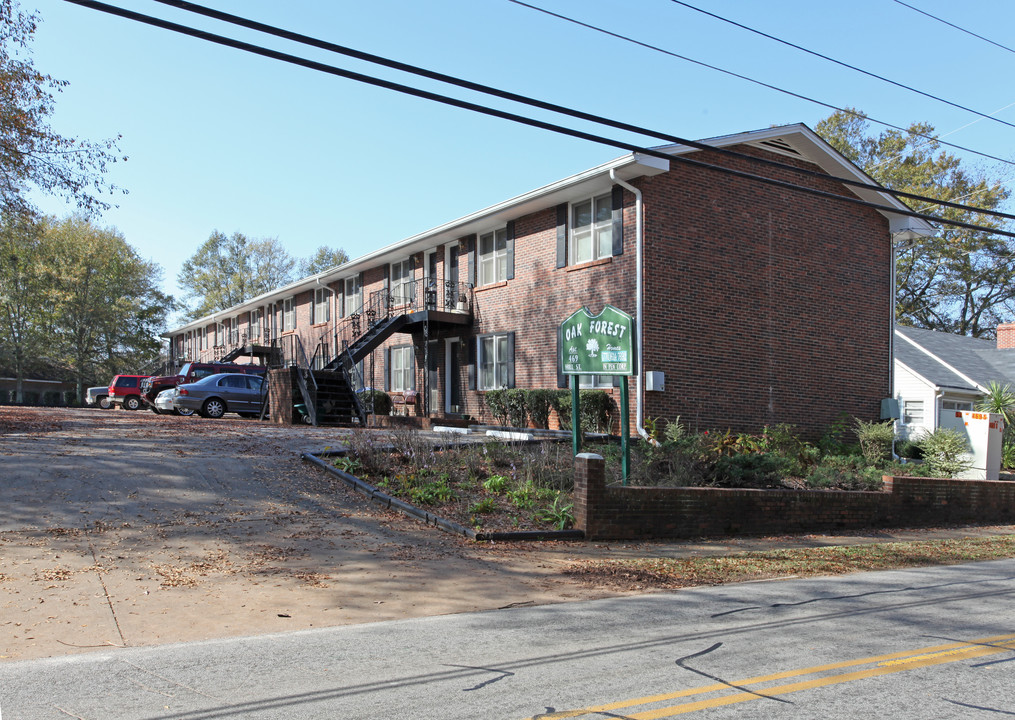 469 S Hill St in Buford, GA - Building Photo