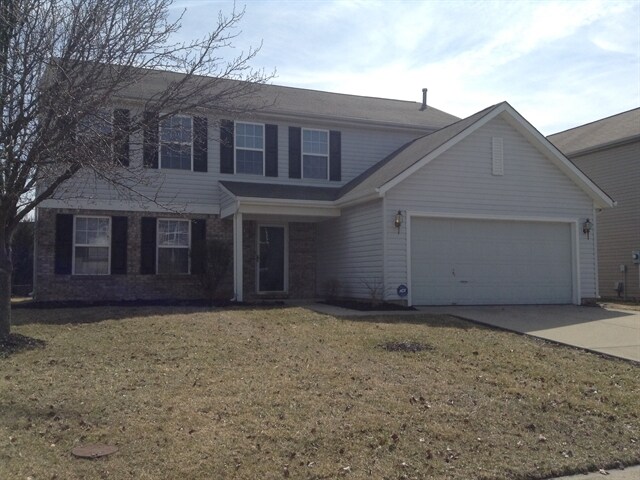 3151 Crestwell Dr in Indianapolis, IN - Foto de edificio