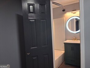 107b Parkview Dr in Barnesville, GA - Building Photo - Building Photo