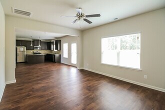10 Glen Abbey Cir in Fairburn, GA - Building Photo - Building Photo