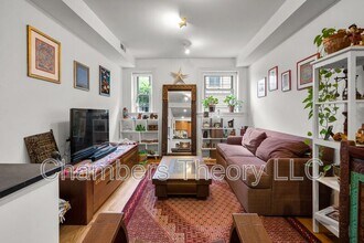 3220 17th St NW in Washington, DC - Building Photo - Building Photo