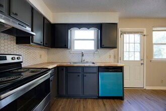 241 Colt Dr B, Unit A in Nashville, TN - Building Photo - Building Photo