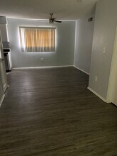 601 Riverhill Cir in Columbia, SC - Foto de edificio - Building Photo