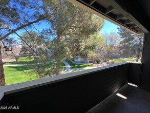255 S Kyrene Rd in Chandler, AZ - Building Photo - Building Photo