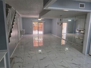 11703 Wesson Cir W in Tampa, FL - Building Photo - Building Photo