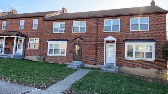 property at 1310 Chardon Ct
