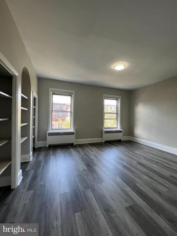 property at 143 N 21st St