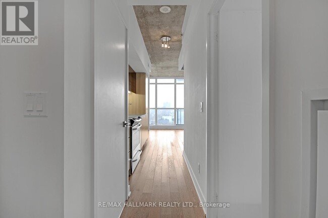 20-820 Minowan Miikan Ln in Toronto, ON - Building Photo - Building Photo