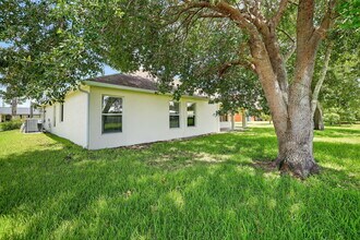 4382 SW Appleseed Rd in Port St. Lucie, FL - Building Photo - Building Photo