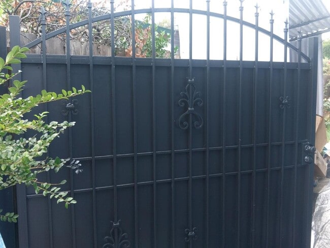 property at 1620 Nelson Dr